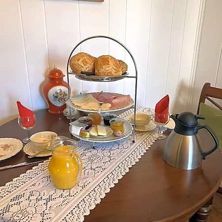 Bed & Breakfast Gaestehaus Geli 3*